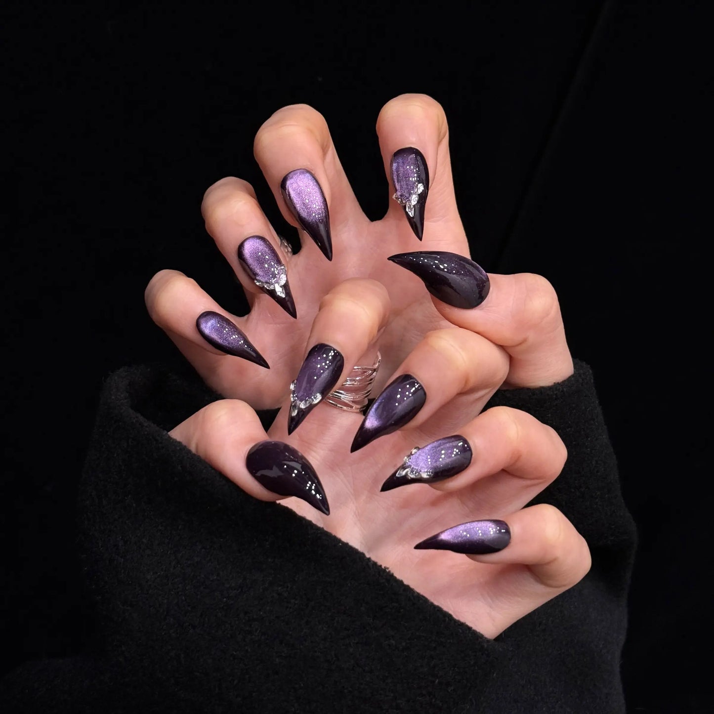Handmade Ice Short Cat Eye Nail Tips, Removable Glossy Fake Nails, Enhancing, Single Item, Glittering Fake Nails, Non-Flammable Liquid